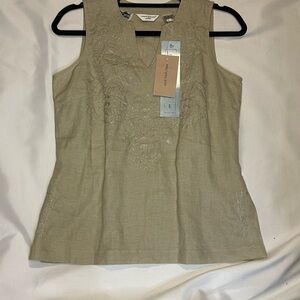 Fitted Tan Sleeveless Tank Top